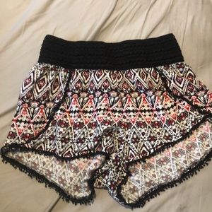 No boundaries shorts